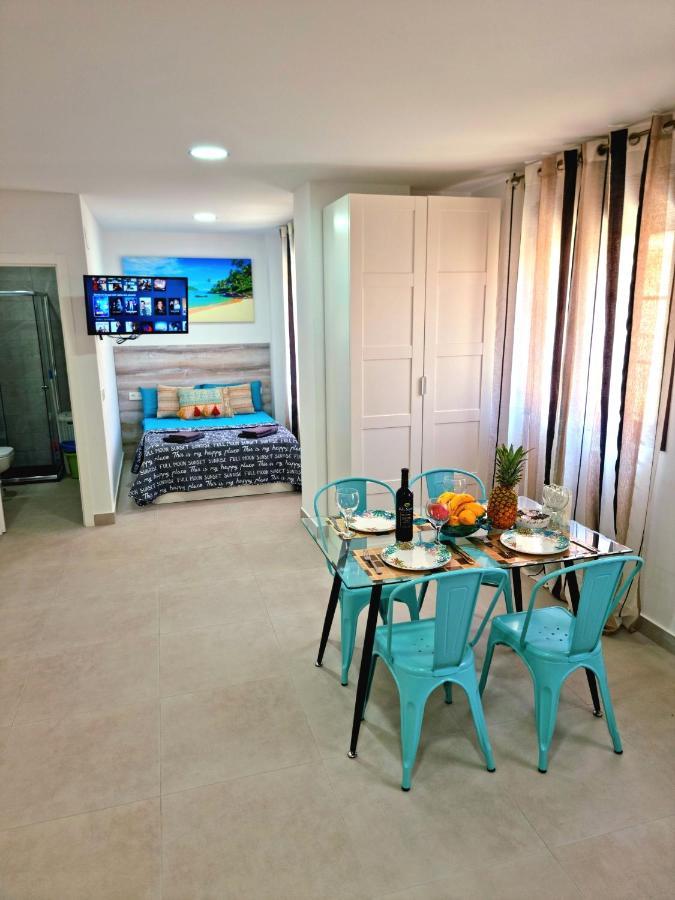 Apartamentos Elemar Free Luggage Storage Malaga Luaran gambar
