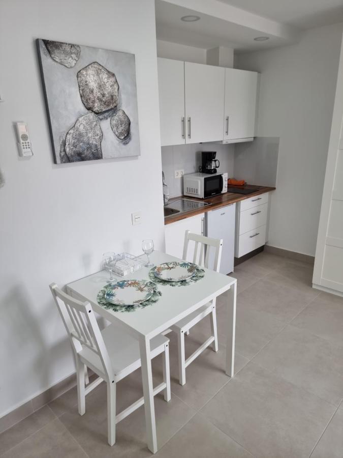 Apartamentos Elemar Free Luggage Storage Malaga Luaran gambar